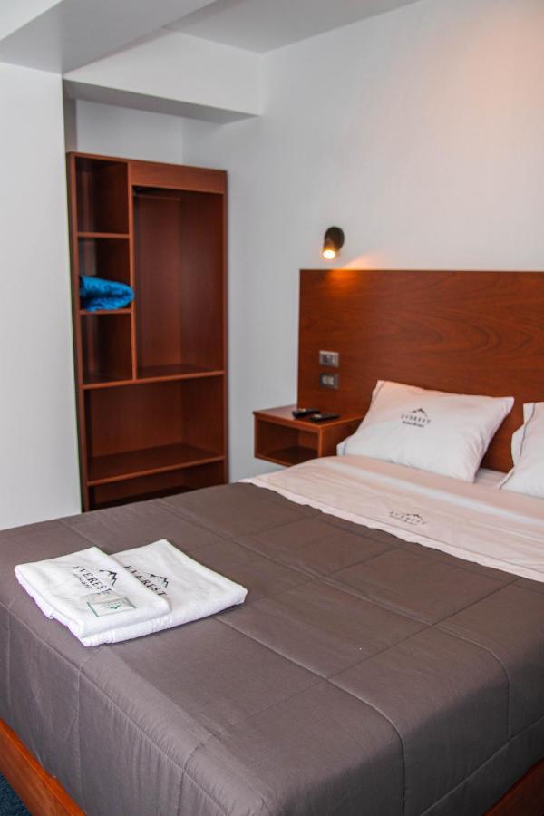 Hotel Turistico Everest Huaraz  Exterior photo